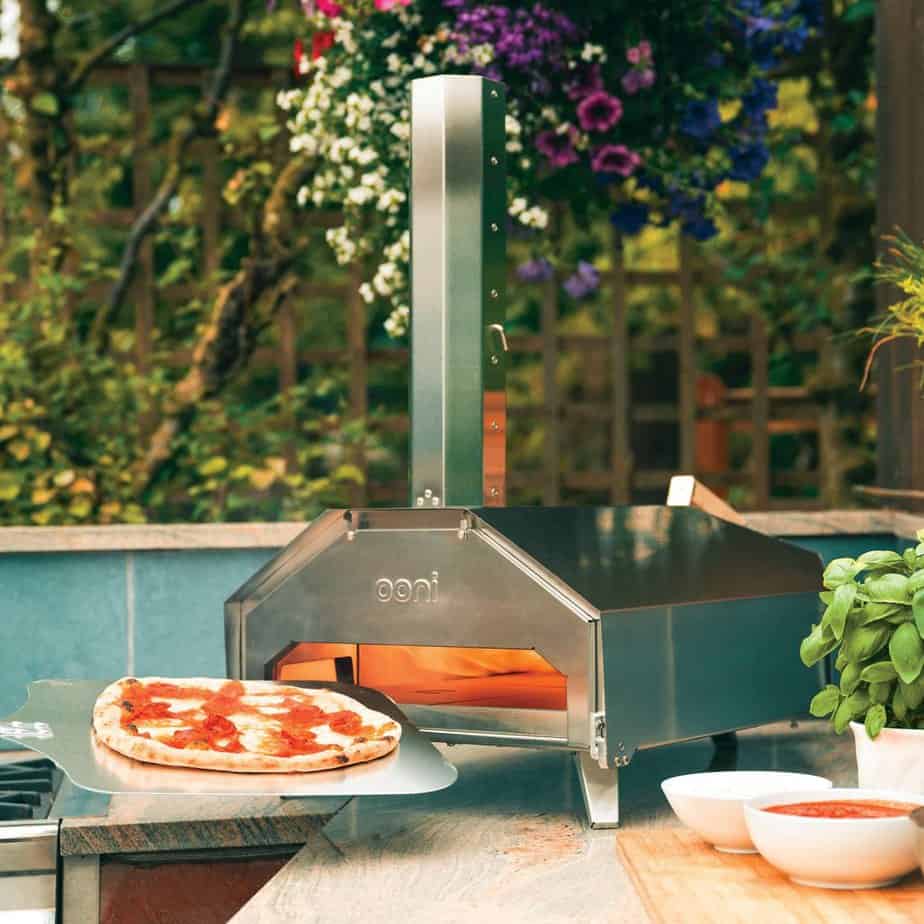 Ooni Pro 16  Multi-Fuel Pizza Oven